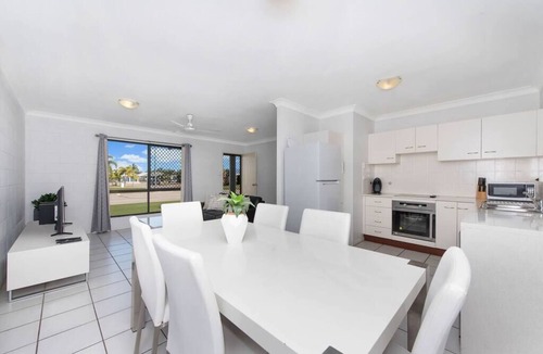 Condon House | 3 bedroom home in Condon