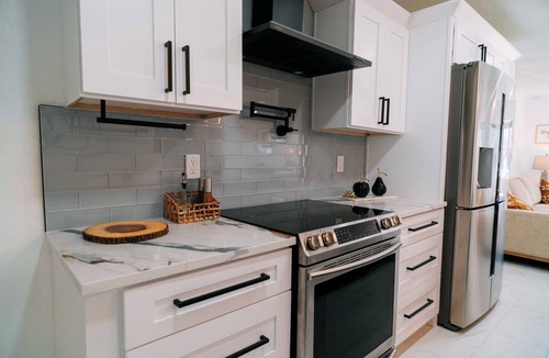 St. Petersburg House | 3-bedroom house in gorgeous St. Petersburg with AC