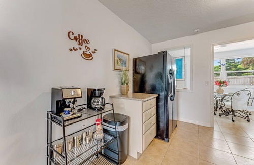 Ormond-by-the-Sea House | 3-bedroom house in welcoming Ormond Beach with AC, WiFi. Enjoy your stay