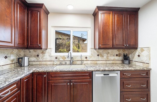Simi Valley House | 3-bedroom house in tranquil Simi Valley with AC for relaxing stays