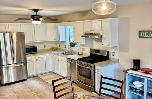 Millsboro House | 3-bedroom house Near Masssy's boat ramp, Paradise Grill & Pot N Nets & Baywood