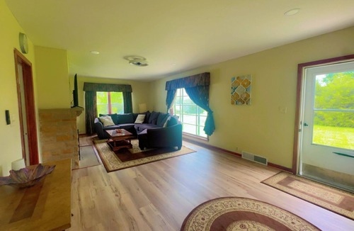 Delaware House | 3-bedroom house Perfect for Families & Groups
