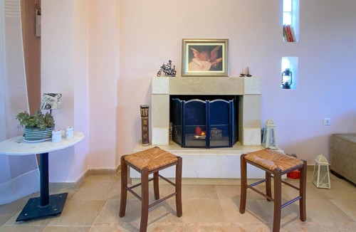 Larissos House | 3 bedroom lovely home in Lakkopetra