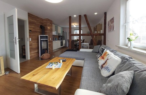 Steinheid House | 3 bedroom nice home in Steinheid