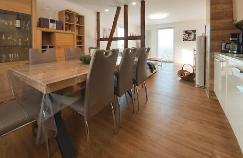 Steinheid House | 3 bedroom nice home in Steinheid