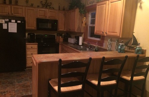 Colington House | 3 bedroom-pet friendly-great reviews! July 18-25, 2026 available!