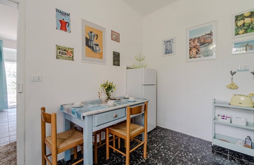 Uscio House | 3 bedroom pet friendly home in Terrile
