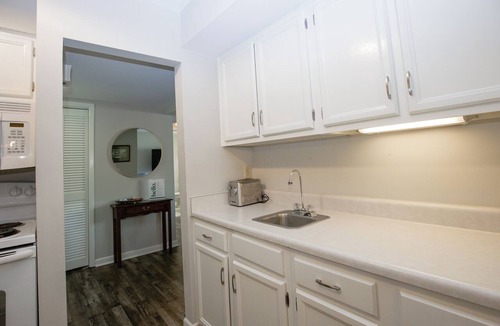 Pinehurst Condo | 3-Bedroom Pinehurst Condo at Lakeview with Pool