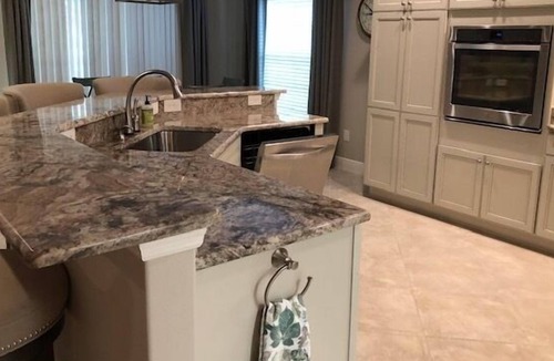Fruitland Park House | 3 BEDROOM POOL HOME WITH AWESEOME VIEW ON LAKE OUTDOOR KITCHEN THE VILLAGES