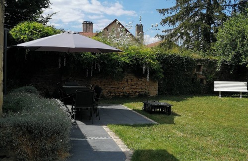 Cusey House | 3 Bedroom Private vacation home in Cusey