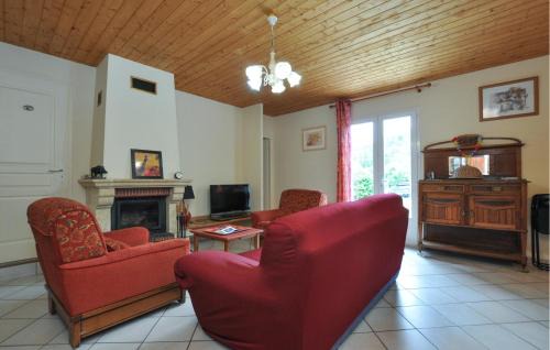 Saint-Andre-les-Alpes House | 3 Bedroom Stunning Home In Saint-Andre-Les-Alpes