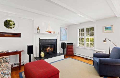 Orleans House | 3 Bicycles Provided! Cape Cod Cottage w/Deck