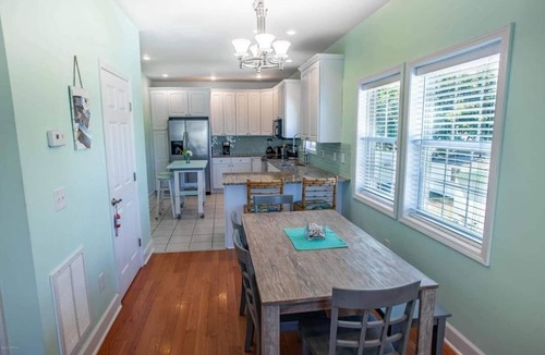 Wilmington Beach House | 3 Blocks from the beach with Ocean views and Elevator