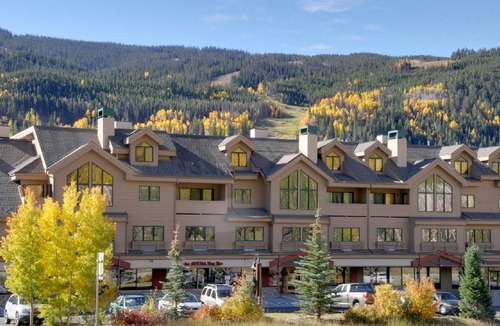 Mountain House Condo | 3 BR/3 BA Corner Unit Facing Ski Runs near River Run Village