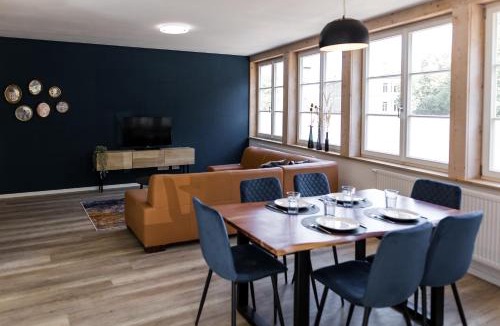 Schwaebisch Hall Apartment | 3 BR Altstadtwohnung mit Parkplatz, tolle Lage in Schwäbisch Hall, bis 8 Personen