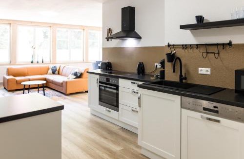 Schwaebisch Hall Apartment | 3 BR Altstadtwohnung mit Parkplatz, tolle Lage in Schwäbisch Hall, bis 8 Personen