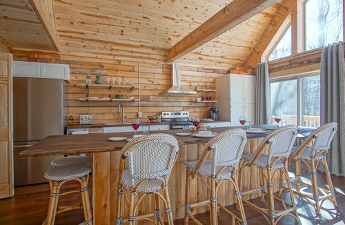 Mountain Base House | 3 Br: Hideaway Chalet located 10 miles from the ski resort
