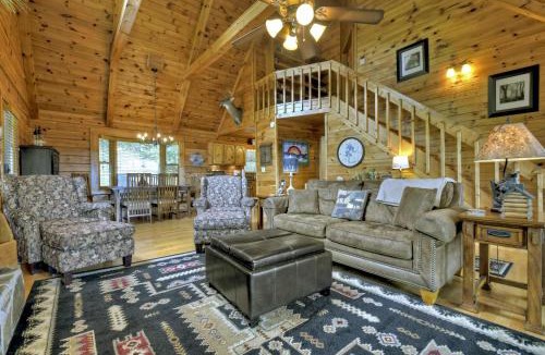 Morganton House | 3 BR Mountain Cabin Games Hot Tub Fire Pit