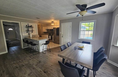 Navy Point House | 3 BR Tropical Bliss Getaway with Private Pool