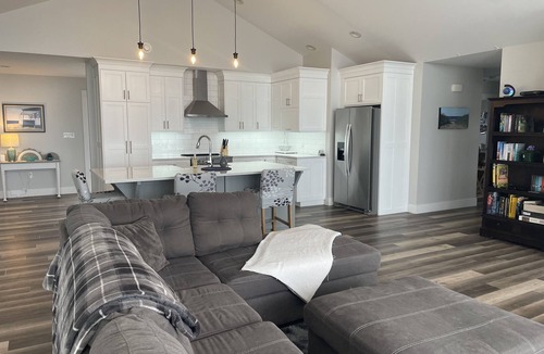 West Covehead House | 3 BR Waterfront Home | Brackley Bay | Booking 2026 & 2027!