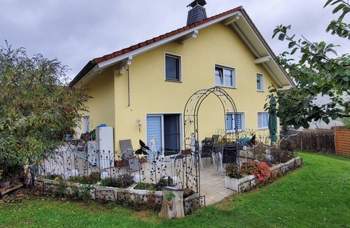 Wernborn Apartment | 3 civil App. 'U2' (50sqm) for 3 - 6 persons, 25 km to Frankfurt-Nord