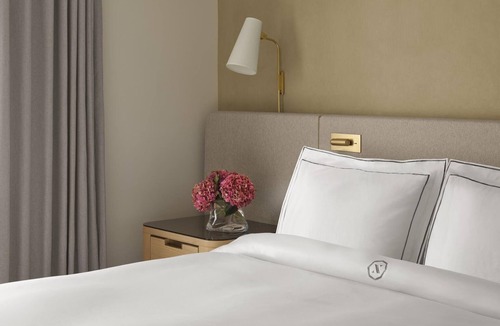 Back Bay East Hotel | 3 Classic Fireplace Suite at The Newbury Boston!