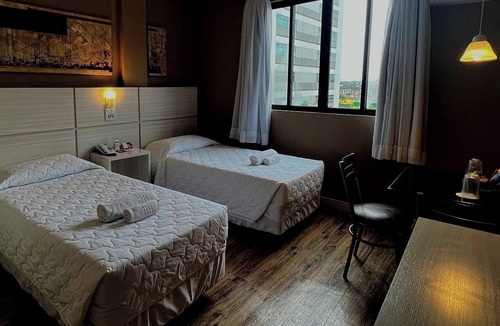 Matriz Hotel | 3 Comfortable Executive Double Twin Rooms Perfectly Located in Curitiba’s Center