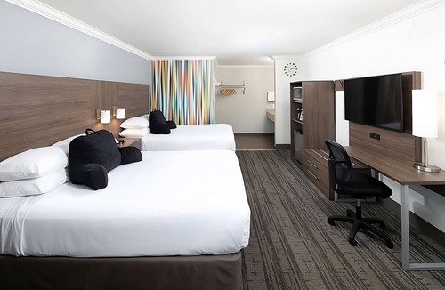Temecula Hotel | 3 Comfortable Space Minutes from Top Attractions!