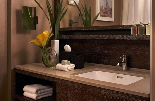 Downtown Chicago Hotel | 3 Comfortable Units! Pet-friendly Property! Near Riverwalk & Chicago Attractions