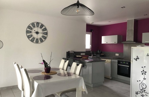 Hasparren Apartment | 3 * cottage between sea and mountains
