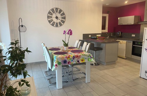 Hasparren Apartment | 3 * cottage between sea and mountains