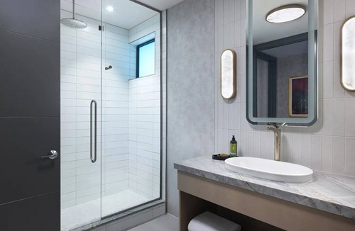 Ivins Hotel | 3 Elegant Desert Rooms for a Serene Getaway + Pool Access - Ideal for Unwinding