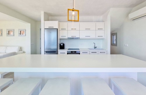 Pondi Villa | 3* Get a 10%-25% discount,LESS THAN NORMAL! Independent Villa With Private Pool