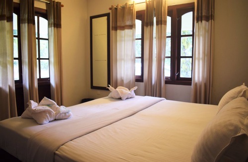 Kalpetta Hotel | 3 Hills County