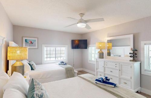 Madeira Beach House | 3 - Island Paradise Cottages - Villa Paradiso
