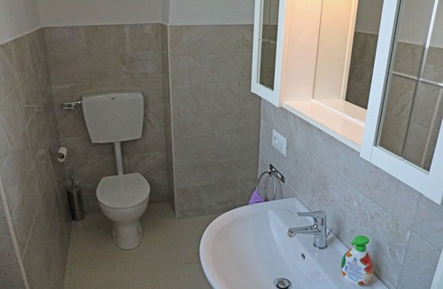 Zenna Apartment | 3 bedroom apartment in small residence on the beach