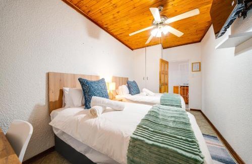 Secunda House | 3 Italeni