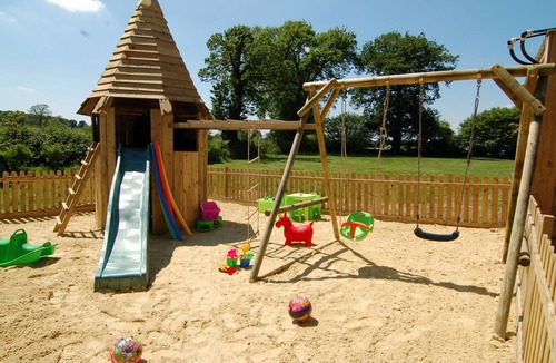 Argouges House | 3 jewelery gite with swimming pool 20 minutes from Mont Saint Michel