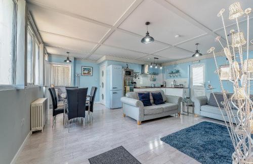 Moffat House | 3 Ladyknowe Uk39969