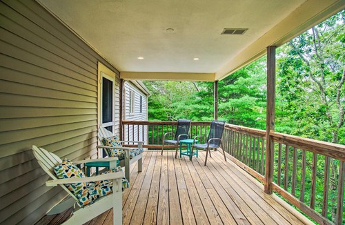 Buzzards Bay House | 3 Mi to Beaches: Tranquil Cape Cod Escape w/Deck