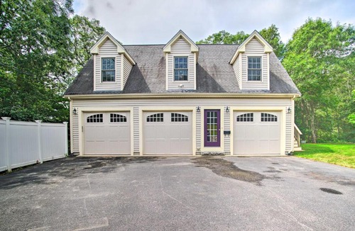 Buzzards Bay House | 3 Mi to Beaches: Tranquil Cape Cod Escape w/Deck