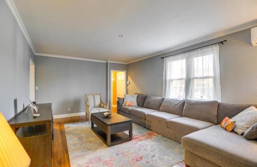 White Plains House | 3 Mi to Downtown: Spacious White Plains Home