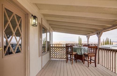 Greenehaven House | 3 Mi to Lake Powell! Desert Escape w/Valley Views