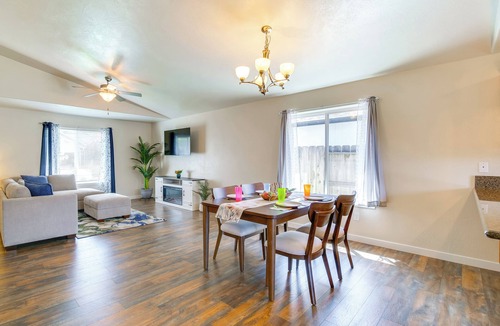 Grants Pass House | 3 Mi to Riverside Park: Grants Pass Getaway!