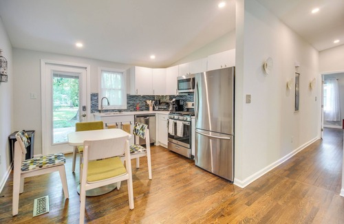 Smyrna House | 3 Mi to The Battery! Home w/Spacious Backyard