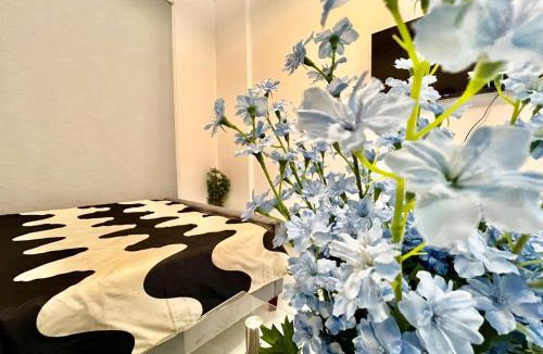 Bur Dubai Apartment | 3 mins walk to ADCB metro