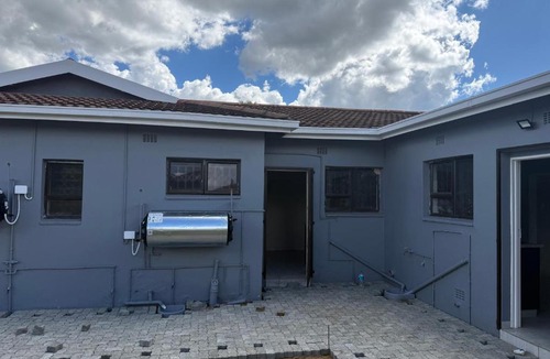 Vryheid Apartment | 3 on Eland