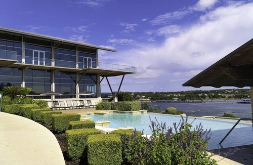 Lakeway Hotel | 3 Pet-Friendly Units at Lakeway Resort & Spa, Outdoor Pool!