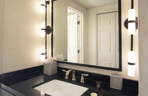 West End Hotel | 3 Pet-Friendly Units, Pets Allowed, Near Kennedy Center for Performing Arts