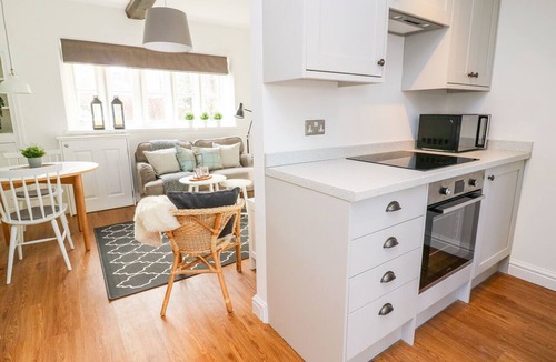 Whalley Cottage | 3 Poole End